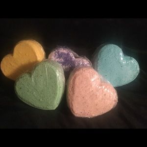 Heart bath bombs
